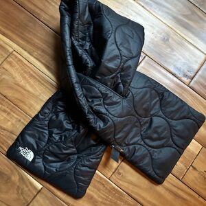 The North Face Black Quilted Scarf